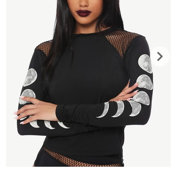 Hot Topic Other - Moon Phase top